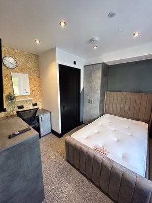 Photo 12- click for photo gallery